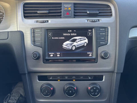 2017 Volkswagen Golf SportWagen TSI S 4Motion