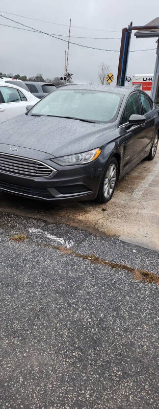 2017 Ford Fusion Hybrid SE