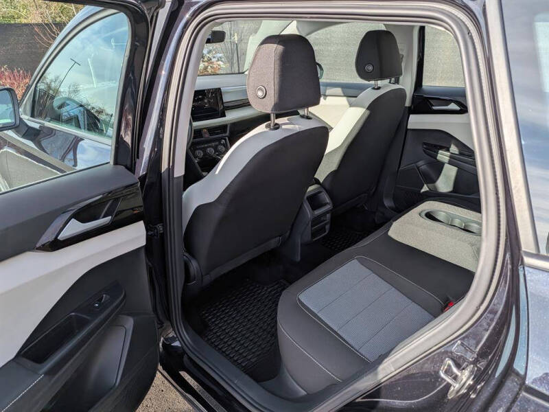 2025 Volkswagen Taos S