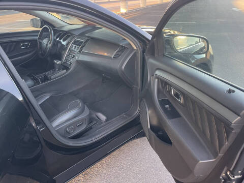 2011 Ford Taurus SEL