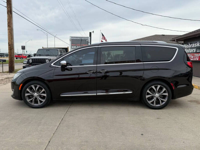 2017 Chrysler Pacifica Limited