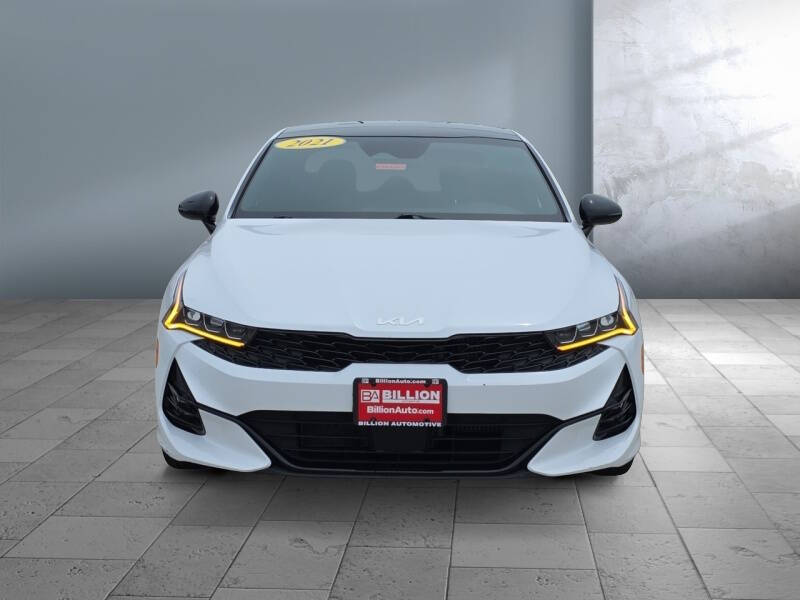 2022 Kia K5