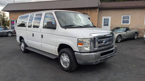 2011 Ford E-Series E-350 SD XLT