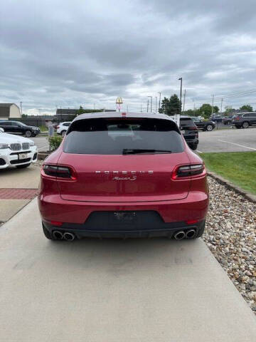 2016 Porsche Macan S