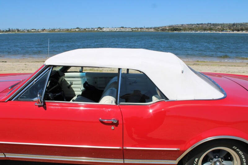 1967 Oldsmobile Cutlass Supreme