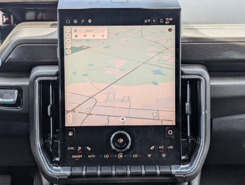 2025 GMC Yukon Elevation