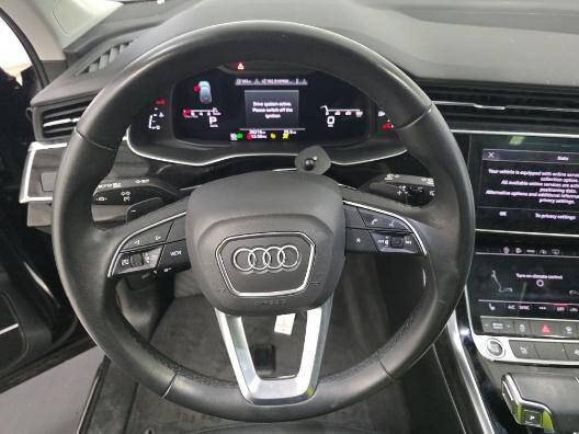 2022 Audi Q7 quattro Premium Plus 55 TFSI
