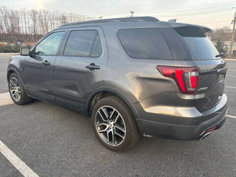 2016 Ford Explorer Sport