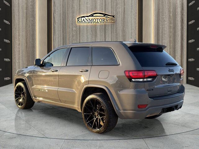 2020 Jeep Grand Cherokee Altitude