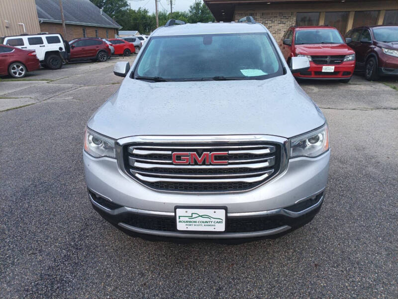2017 GMC Acadia SLE-2