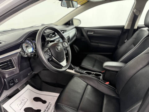 2014 Toyota Corolla LE Plus