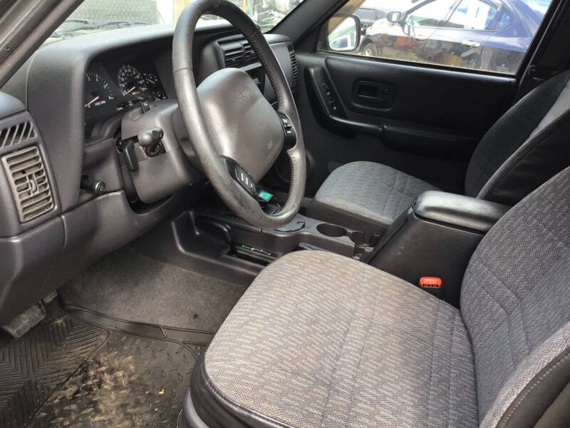 2000 Jeep Cherokee Sport