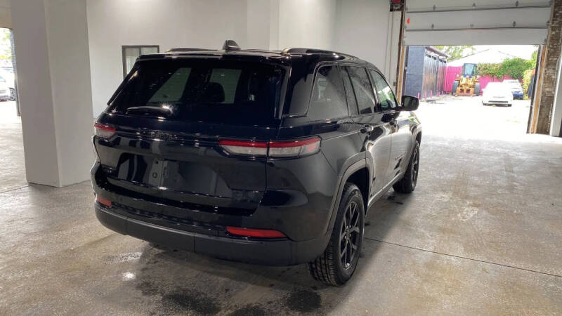 2024 Jeep Grand Cherokee