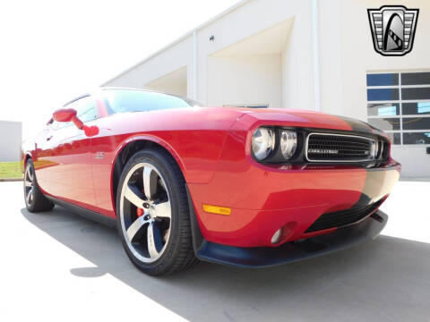2011 Dodge Challenger SRT8 392