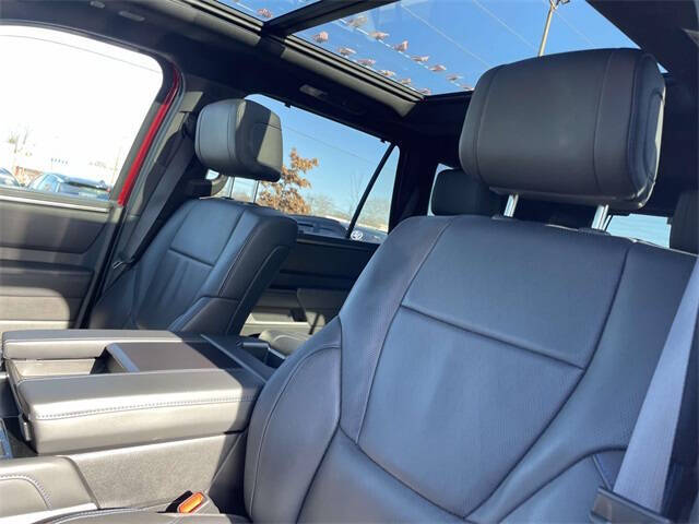 2024 Toyota Sequoia Platinum