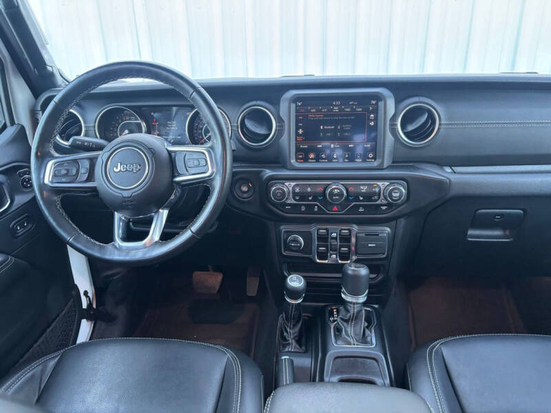 2022 Jeep Gladiator Overland