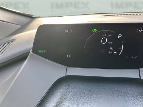 2025 Toyota Prius LE