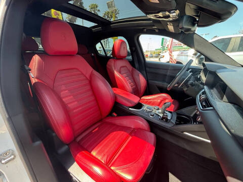 2022 Alfa Romeo Stelvio Sprint