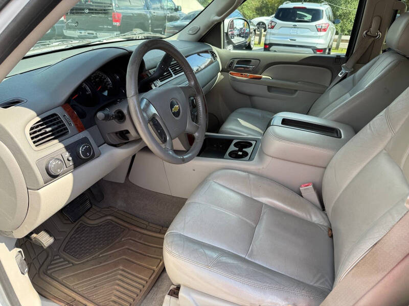 2011 Chevrolet Avalanche LT