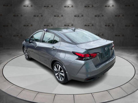 2020 Nissan Versa SR