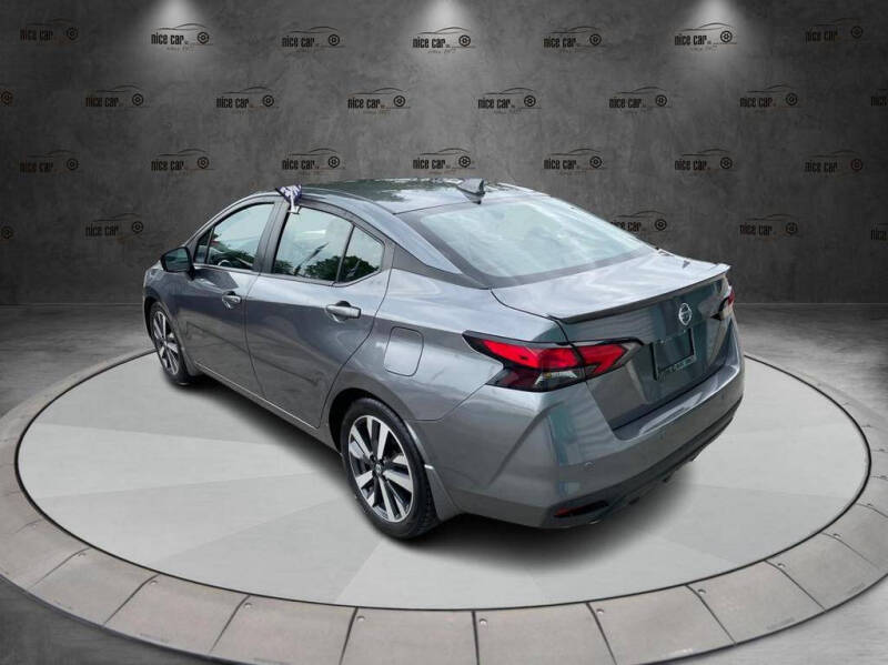 2020 Nissan Versa SR