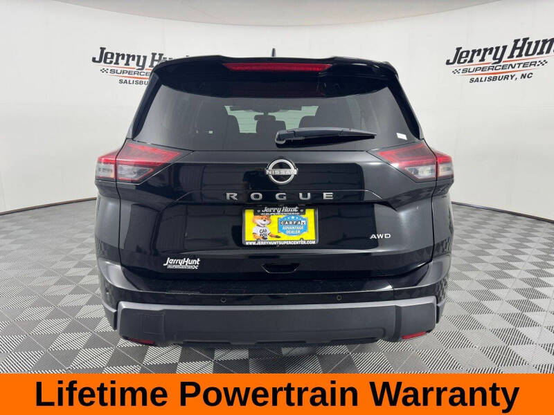 2024 Nissan Rogue S