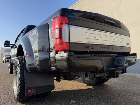 2017 Ford F-350 Super Duty Platinum