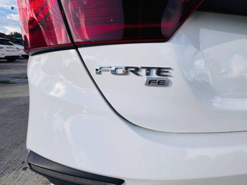 2021 Kia Forte FE