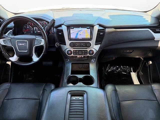 2017 GMC Yukon SLT