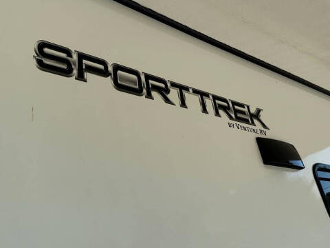 2021 Venture RV Sport Trek