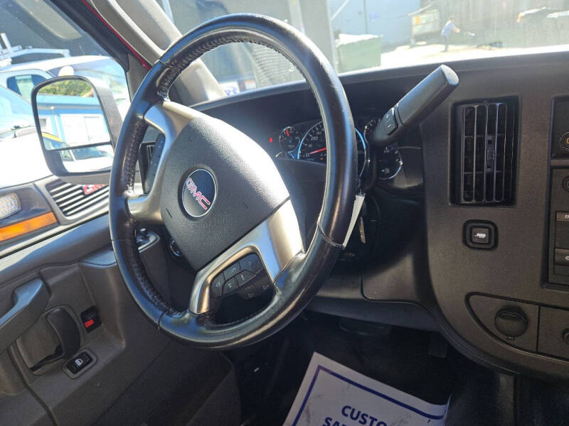 2019 GMC Savana 3500