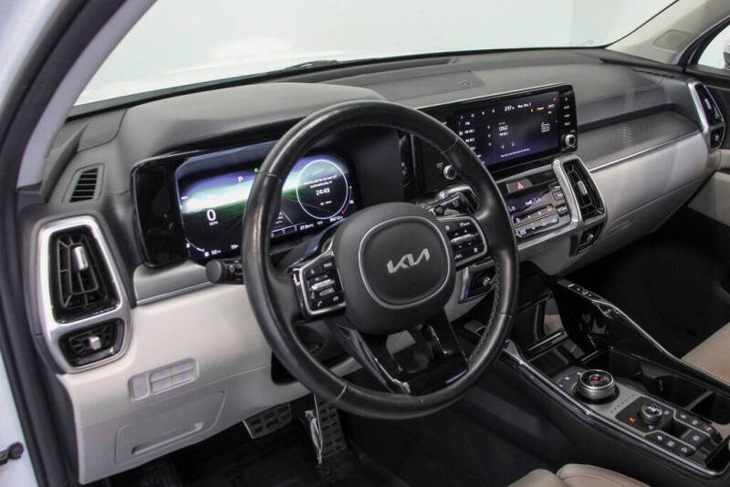 2023 Kia Sorento Plug-In Hybrid SX Prestige