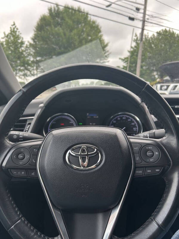 2019 Toyota Camry Hybrid