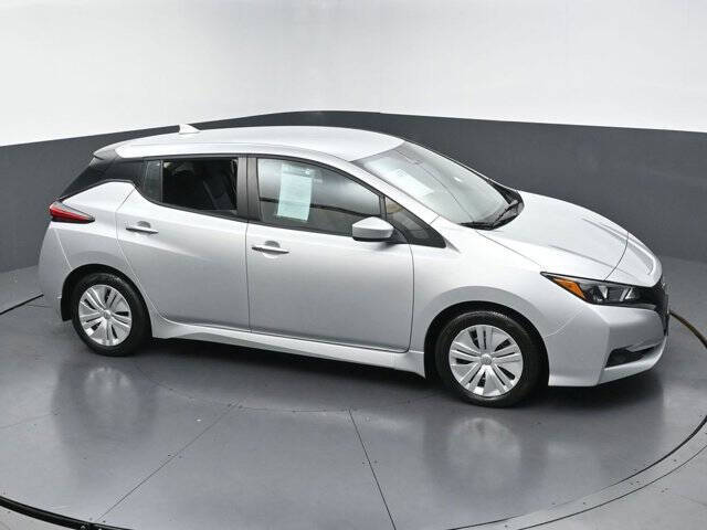 2023 Nissan LEAF S