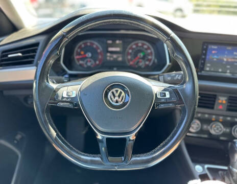 2019 Volkswagen Jetta R-Line