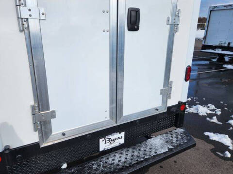 2025 Chevrolet Express 3500