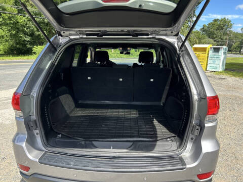 2019 Jeep Grand Cherokee Laredo E