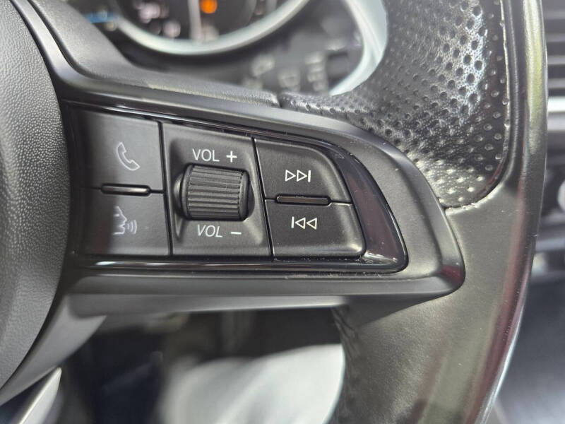 2022 Alfa Romeo Stelvio Sprint