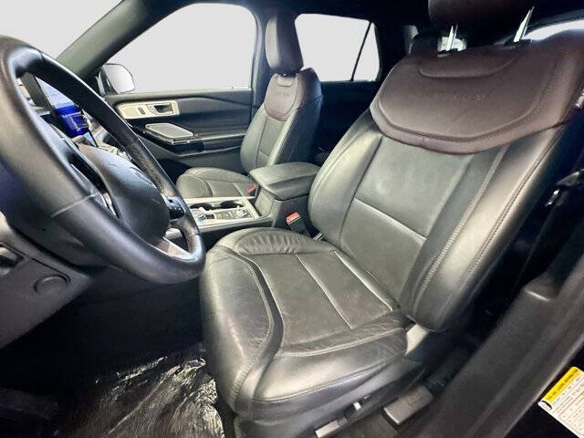 2022 Ford Explorer Platinum