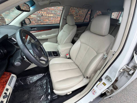 2011 Subaru Outback 2.5i Limited
