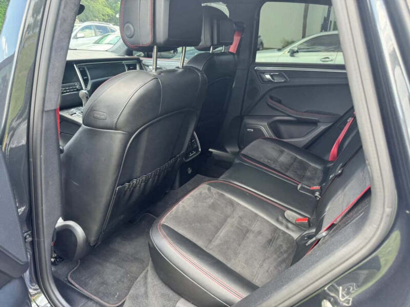 2018 Porsche Macan GTS