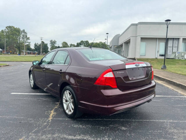 2011 Ford Fusion for sale at Ryan Motor Sales in Bowling Green, KY