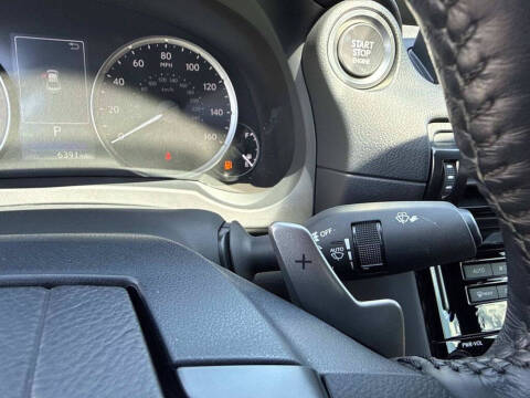 2023 Lexus IS 300
