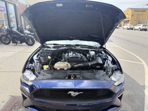 2019 Ford Mustang EcoBoost