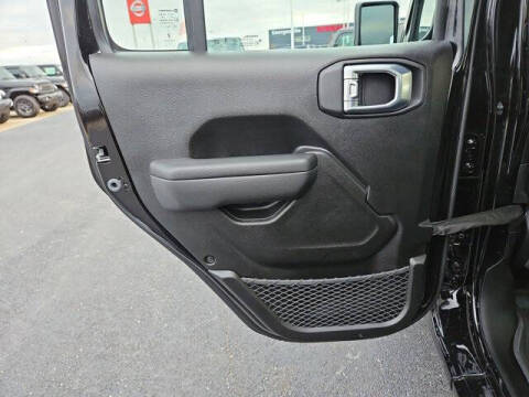 2026 Jeep Gladiator Sport