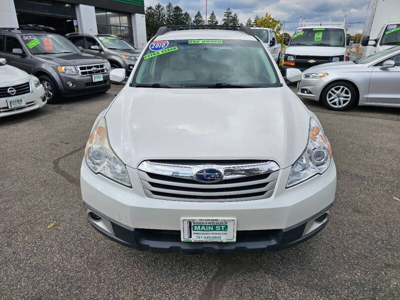 2010 Subaru Outback 2.5i Premium