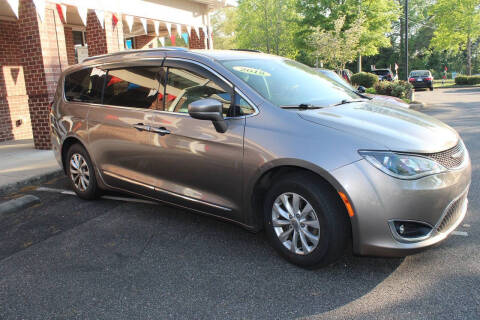 2018 Chrysler Pacifica Touring L Plus