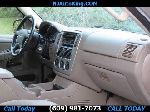 2003 Ford Explorer XLT