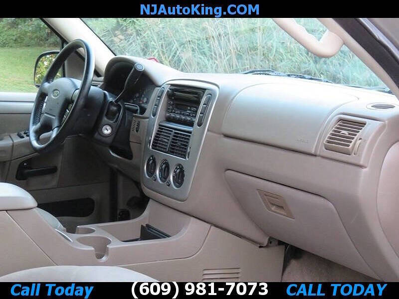 2003 Ford Explorer XLT