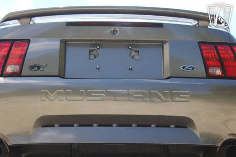 2002 Ford Mustang GT Deluxe